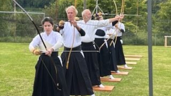 Un arc, une passion, des succès : Kyudo de la Montagne de Reims, la force d'un club en pleine croissance !